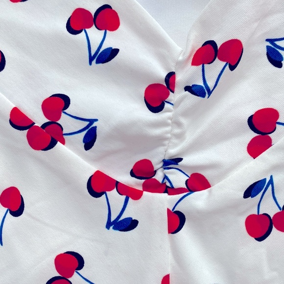 Kate Spade New York Knotted Halter One Piece Swimsuit Cherry Toss - Picture 7 of 7